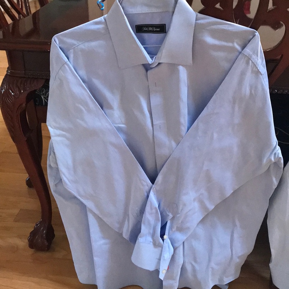 Shirts - Picture 3 of 4